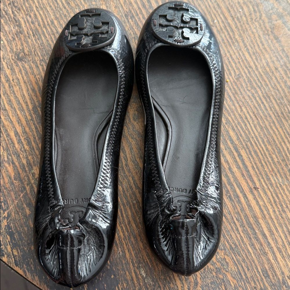 Tory Burch flat
